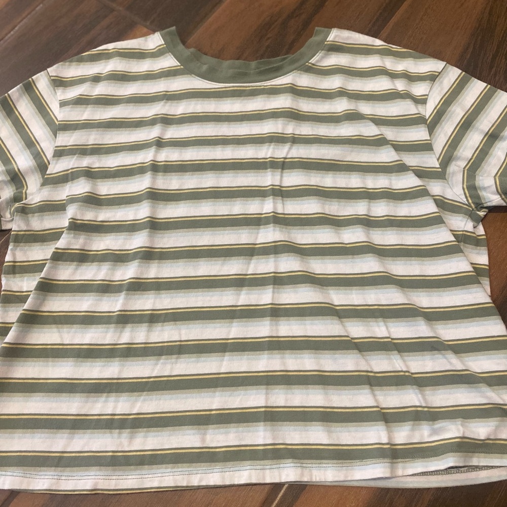 green striped t-shirt